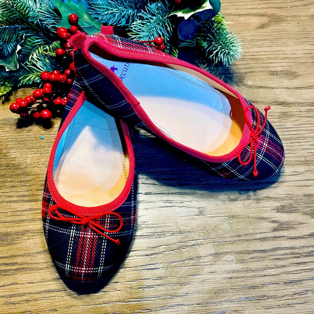 Girls Crewcuts tartan slip on shoes sz 1 worn once. Same day shipping available!